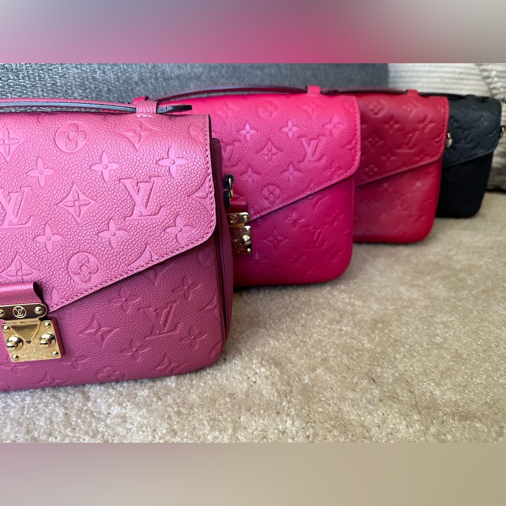 Pochette Metis Galore 🩷💖♥️🖤